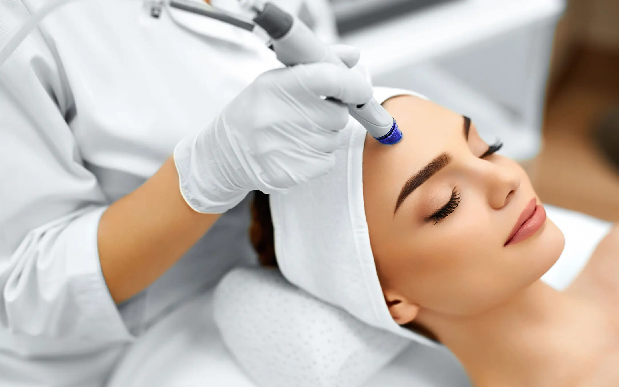 What Is Collagen Lift Therapy and How Can It Help Ageing, Loose Skin West Ham?